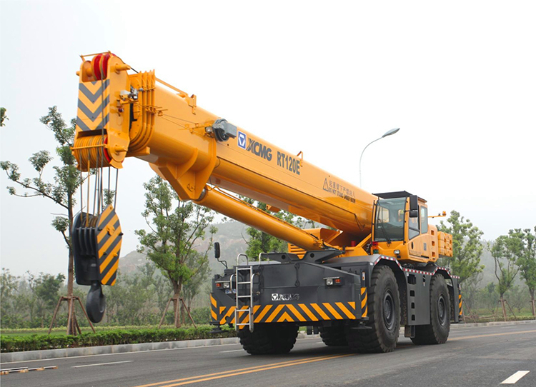 XCMG Official 120 Ton New Rough Terrain Crane RT120E China Tractor Crane for Sale